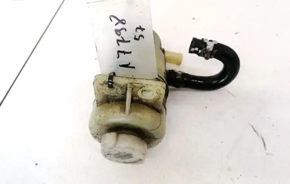 Mitsubishi Outlander Power steering fluid tank/reservoir
