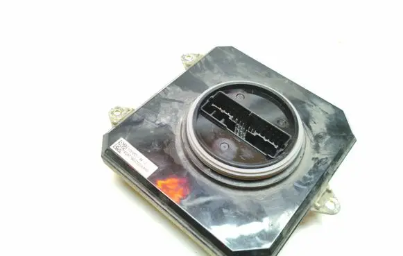 Tesla Model 3 LED ballast control module 113125199C