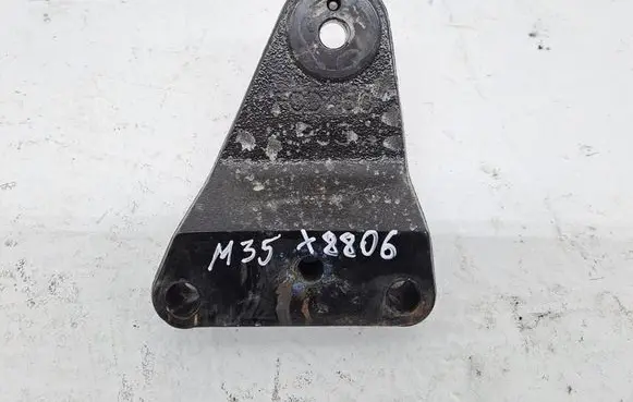 Hyundai i20 (BC3 BI3) Engine mount bracket