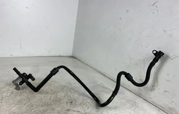 Volkswagen Tiguan Vacuum line/pipe/hose 04L129456E