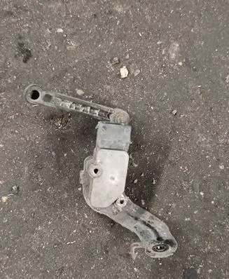 BMW X5 F15 Rear height level sensor lever 6867646