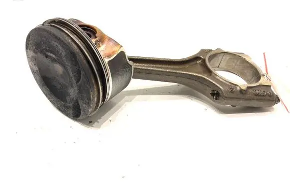 Volkswagen Tiguan Piston with connecting rod CAWA