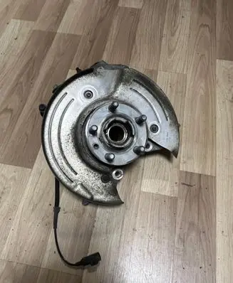 Land Rover Discovery Sport Rear wheel hub