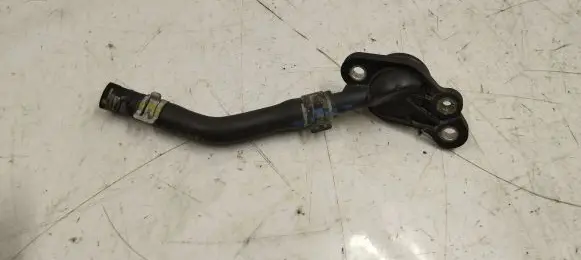 Audi A3 S3 8V Engine coolant pipe/hose 06k121049a 06k121132