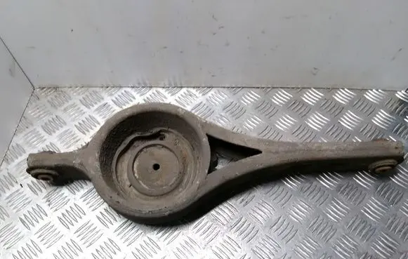 Volvo S80 Coil spring/strut mount 