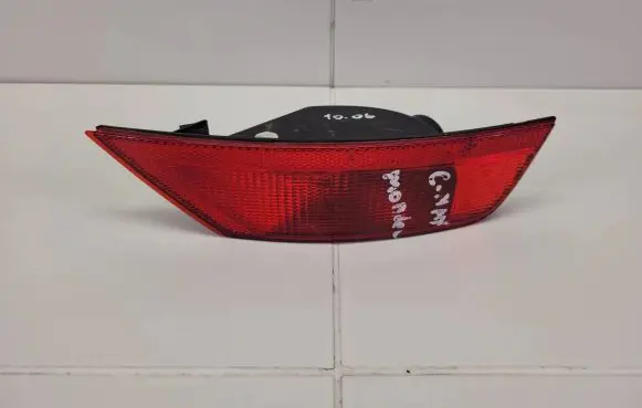 Ford C-MAX II Rear fog light A084713