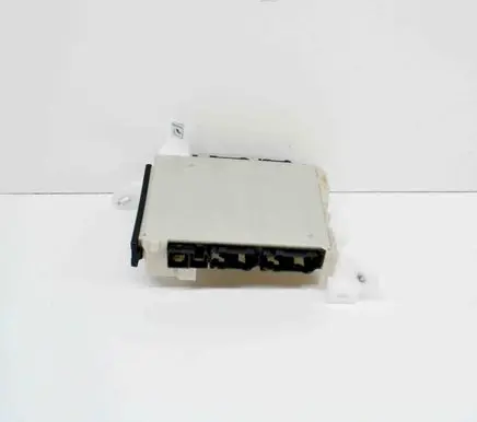 Toyota C-HR I Central body control module 82730F4010 63587132