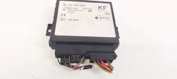 Opel Zafira A Comfort/convenience module 24437076 F005V00155