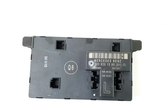 Mercedes-Benz C W203 Door control unit/module A2038201385