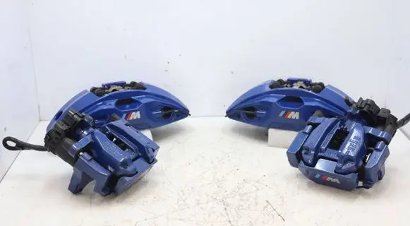BMW 7 G70 Brake discs and calipers set 8846931MWGK214444 8846931 8846932