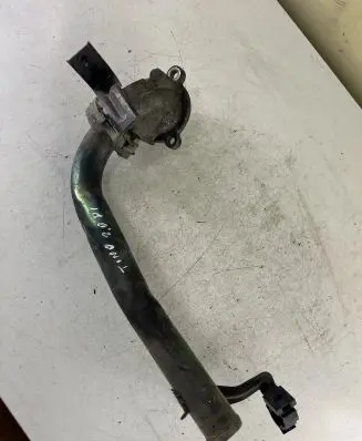 Nissan Almera Tino Engine coolant pipe/hose