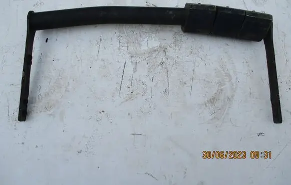 Skoda Rapid (120G, 130G, 135G) Front bumper support beam 5J6802274
