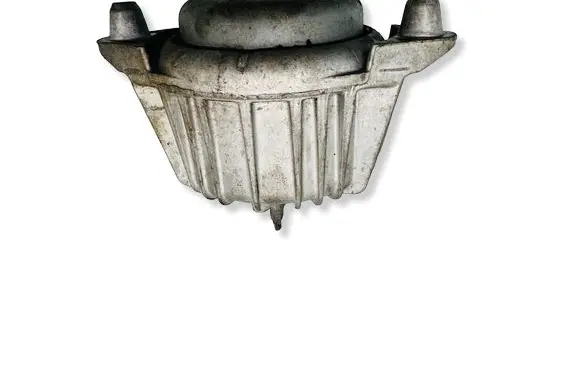 Mercedes-Benz E W212 Engine mount bracket 