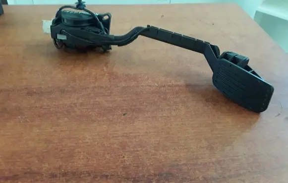 Peugeot 607 Accelerator pedal position sensor 9651510780