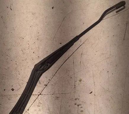 Mercedes-Benz C W203 Front wiper blade arm A2038200544