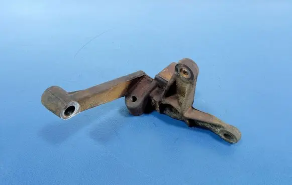 Peugeot 307 Gearbox mounting bracket