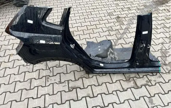 Volkswagen Polo VI Rear quarter panel VW25789