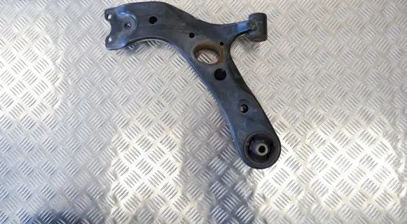 Toyota RAV 4 (XA40) Front lower control arm/wishbone 4806942060