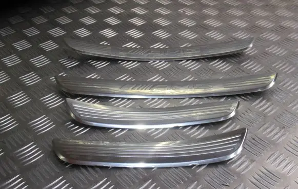 Mercedes-Benz AMG GT 4 x290 w290 side skirts sill cover 