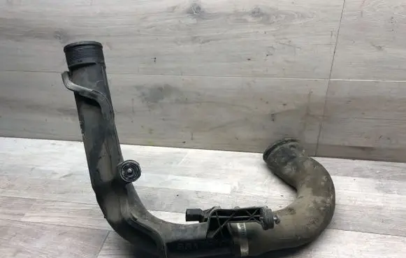 Volkswagen Sharan Intercooler hose/pipe 1K0145770AE