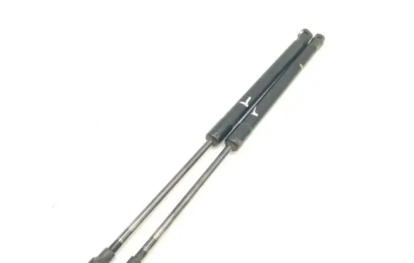 BMW 1 E81 E87 Shock absorber/damper mounting bracket 7060622
