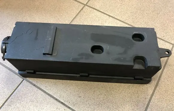Land Rover Range Rover Sport L320 Fuse box cover 490000070