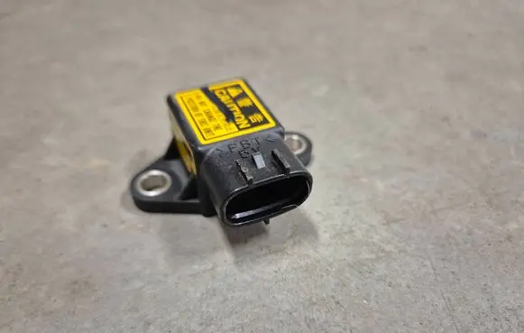 Toyota Hilux (AN10, AN20, AN30) Airbag deployment crash/impact sensor 8944160030 4991000740