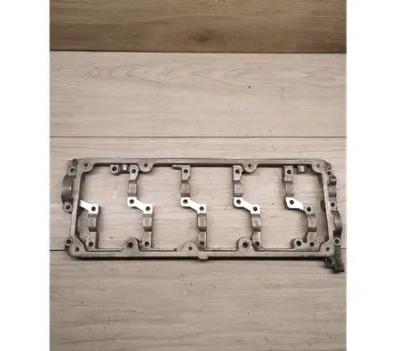 Volkswagen PASSAT B6 Camshaft holder 03L103286