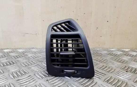 KIA Sorento Dashboard side air vent grill/cover trim 974902P000