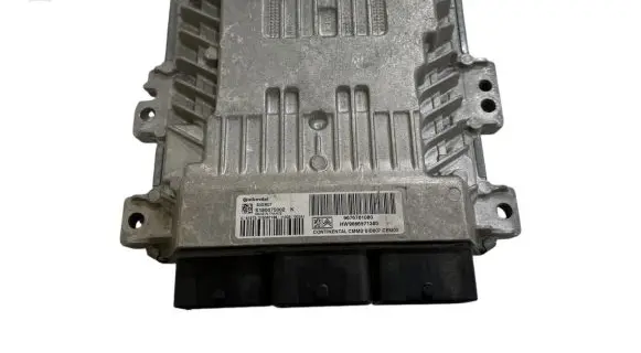 Peugeot 3008 I Engine control unit/module 9676761080 S180075002K