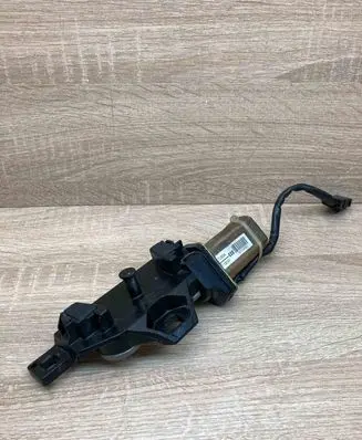 BMW 5 E60 E61 Tailgate/trunk/boot lock/catch/latch 7129931 ED424525