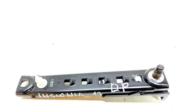 Opel Insignia A Seat belt adjustment motor 