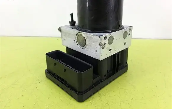 Citroen C5 ABS Pump 9641847080