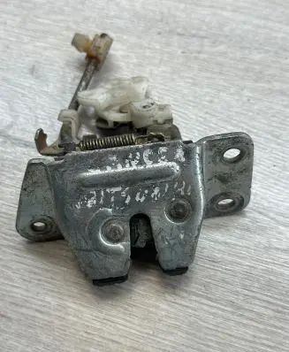 Mitsubishi Lancer Tailgate/trunk/boot lock/catch/latch