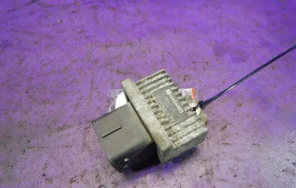 Renault Scenic II - Grand scenic II Other relay 9640469680A