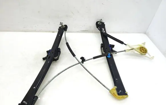 Audi A3 S3 8V Front window lifting mechanism without motor 8V4837462 B001160175