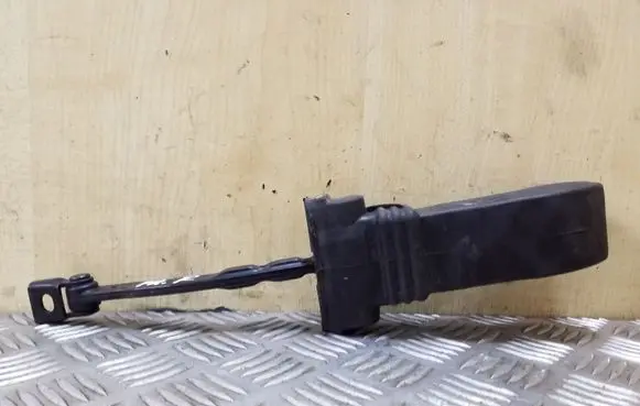 Audi A5 Sportback 8TA Front door check strap stopper 8T8837249A 8T8837267A