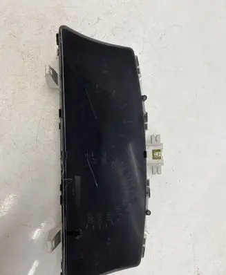 Toyota Corolla E120 E130 Speedometer (instrument cluster) 548555