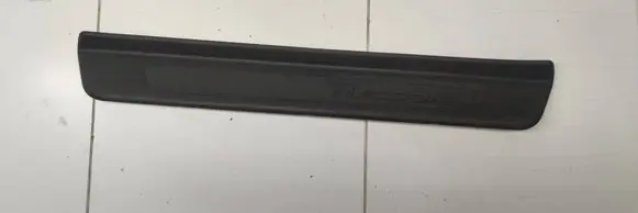 Hyundai Tucson TL Front sill trim cover 85873D7000