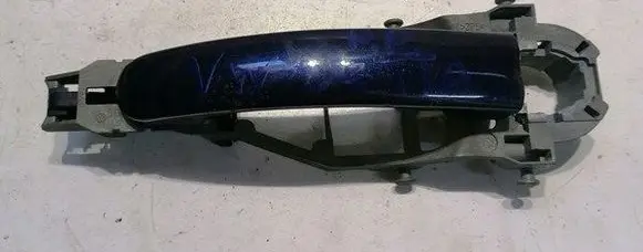 Volkswagen Jetta V Loading door exterior handle/bracket 