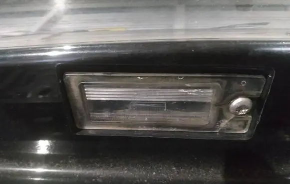 Volvo S60 Number plate light