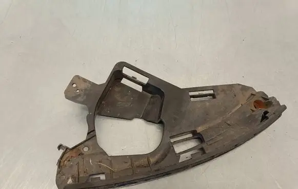 Volvo XC60 Headlight/headlamp mounting bracket 31383885