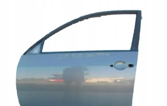 Nissan Primera Front door