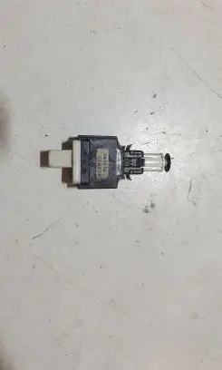 Volvo XC70 Brake pedal sensor switch 9496967 01W035
