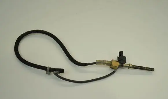 Mercedes-Benz C W205 Oil temperature sensor A0009050805