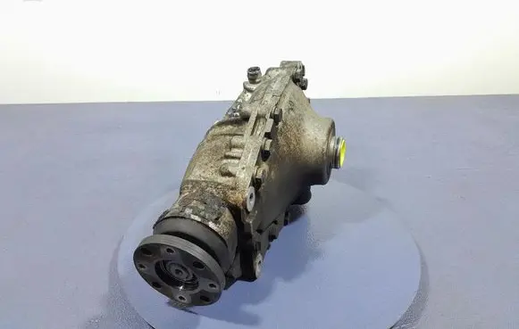 BMW 5 F10 F11 Front differential 8635702