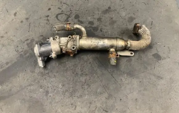 Jaguar XF EGR valve cooler 215970053