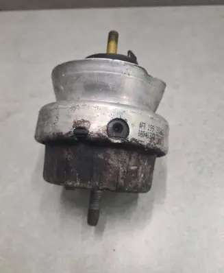 Audi A6 S6 C6 4F Engine mount bracket 4F0199382AS