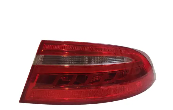 Jaguar XE Rear/tail lights 19733702