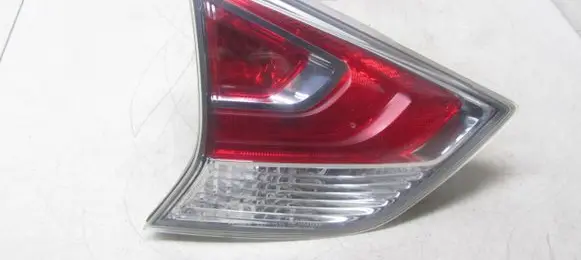 Nissan X-Trail T32 Tailgate rear/tail lights
